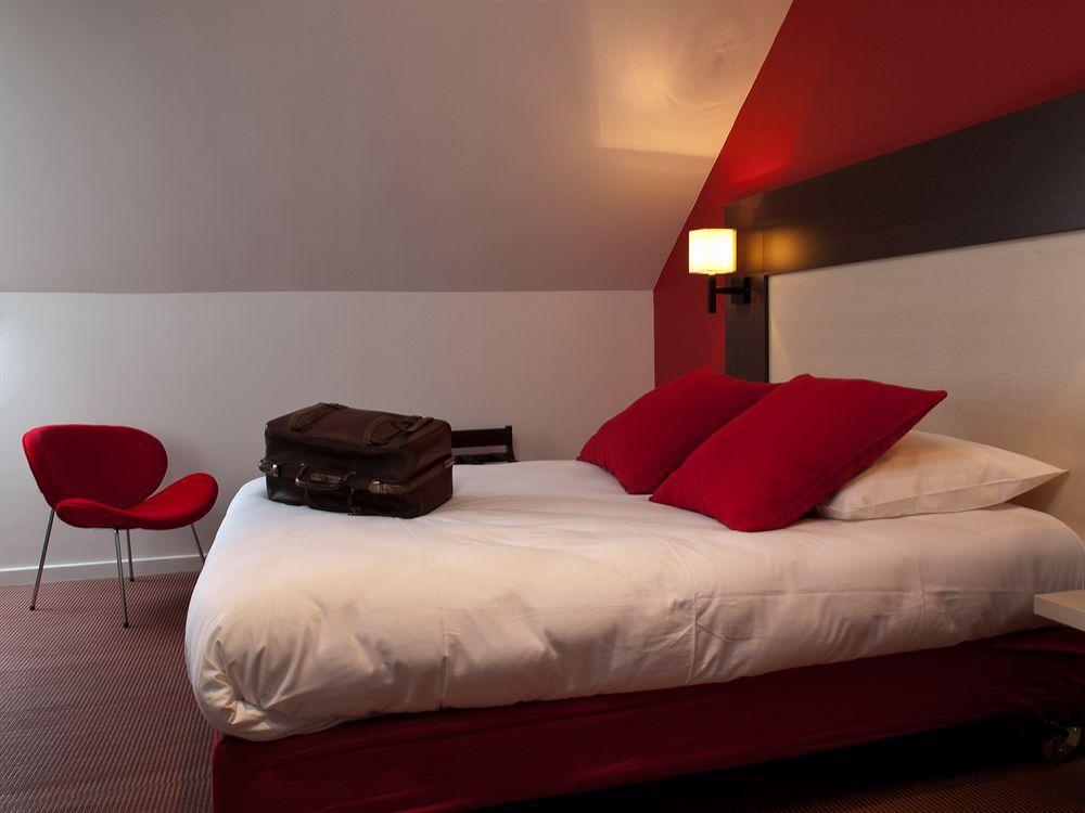 Kyriad Rouen Nord - Mont Saint Aignan Екстериор снимка